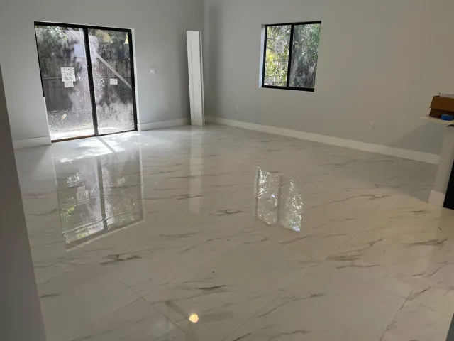 open great room facing kitchen
