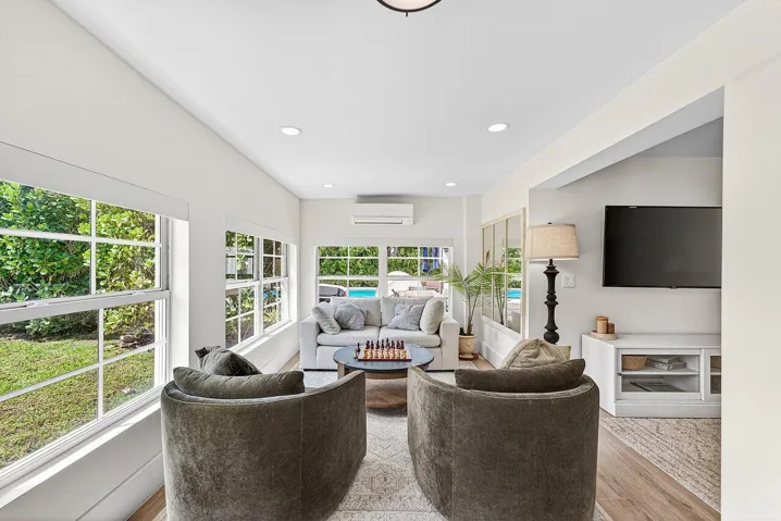 010-321Southwest1stAvenue-BoyntonBeach-F
