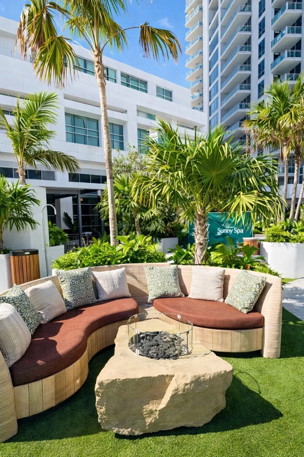 Diplomat 10