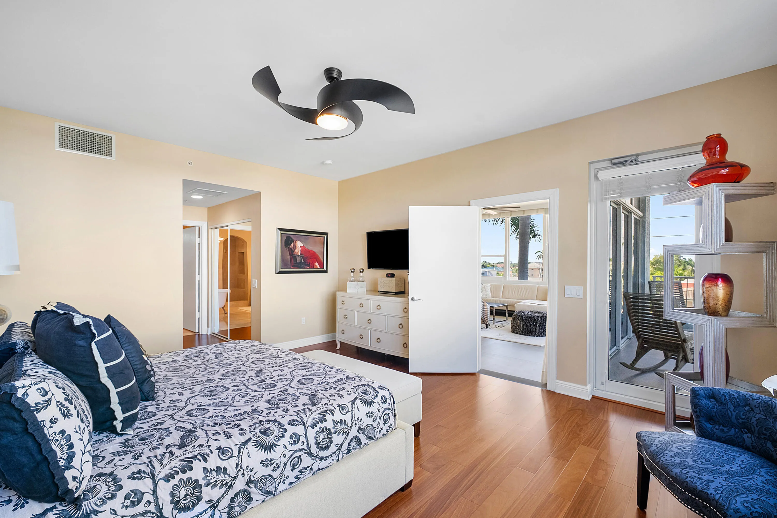 025-701Southeast21stAvenue-301-Deerfield