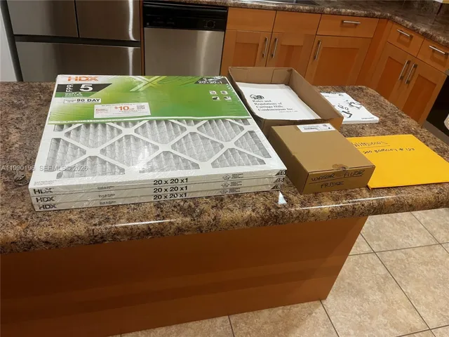 Photo 36