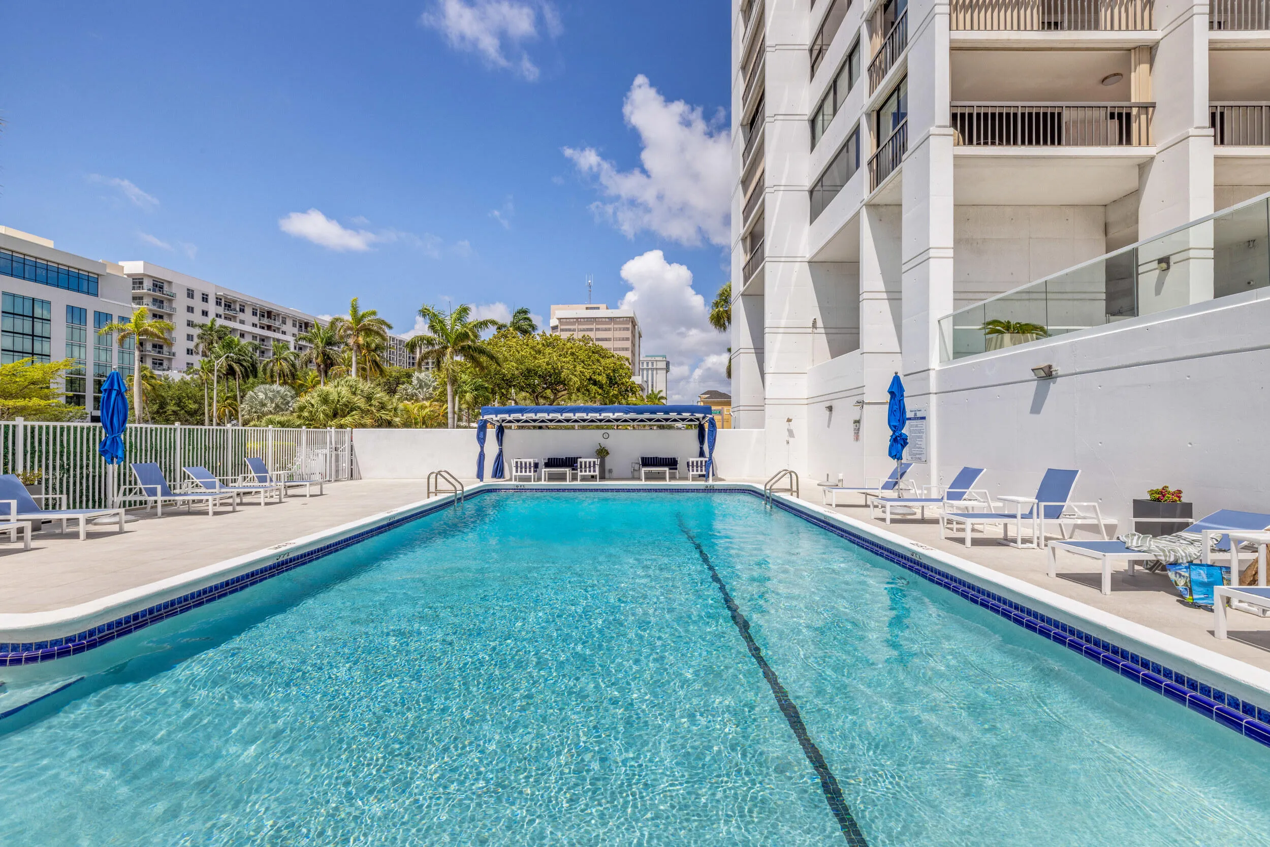 400 N Flagler Dr #200328_et6a8539