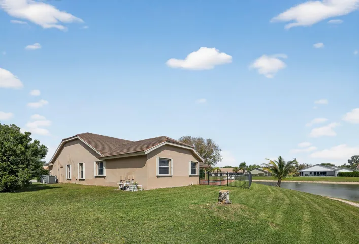 01_12301_Cabot_Ct_Boca_Raton_FL_33428_US