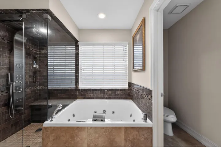 24_12301_Cabot_Ct_Boca_Raton_FL_33428_US