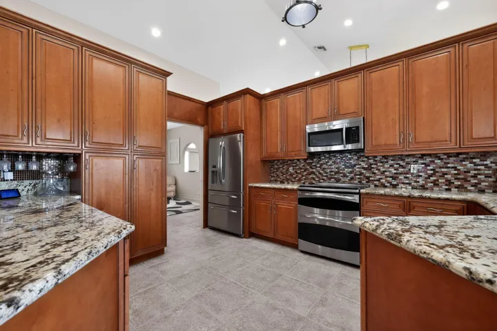 17_12301_Cabot_Ct_Boca_Raton_FL_33428_US​​‌​​​​‌​​‌‌​‌‌​​​‌‌​‌​‌​‌​​​‌​​