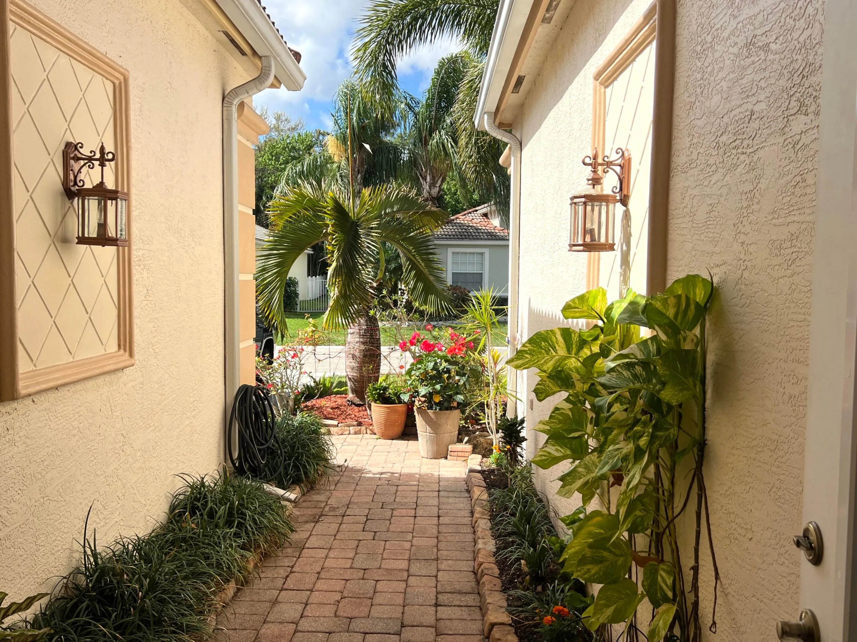Sunny entrance
