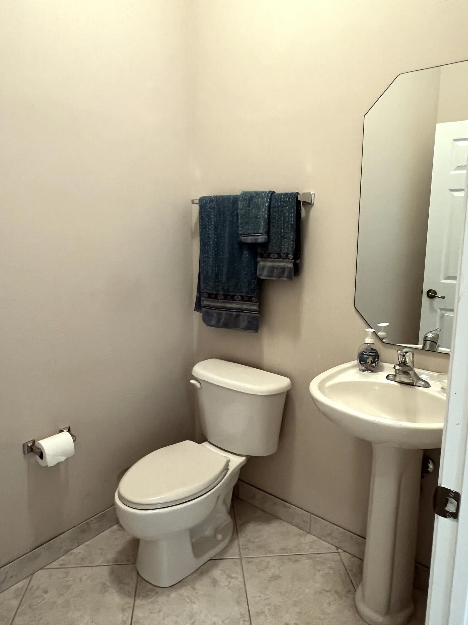 Guest half bathroom