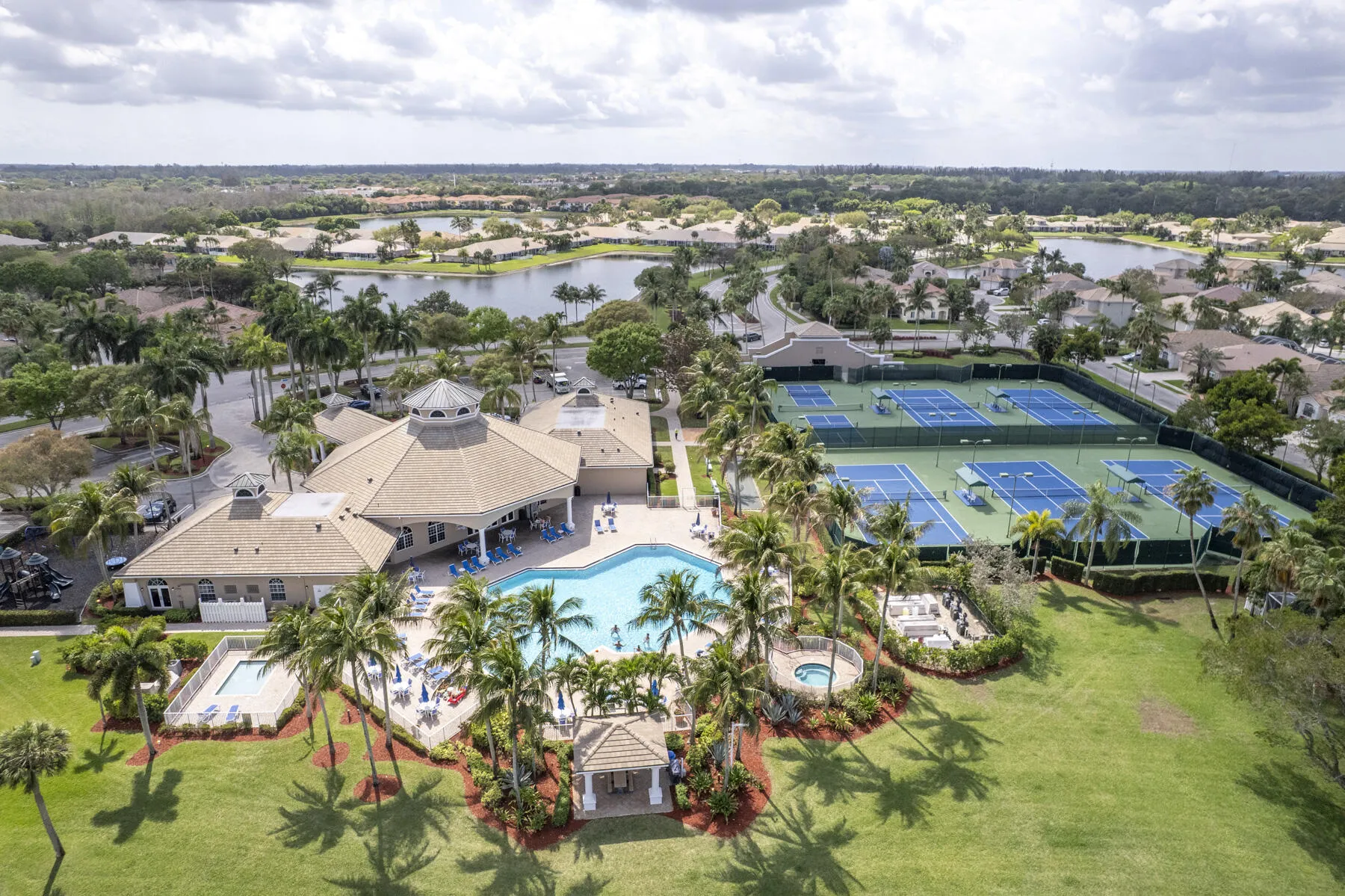 Clubhouse amd amenities 7