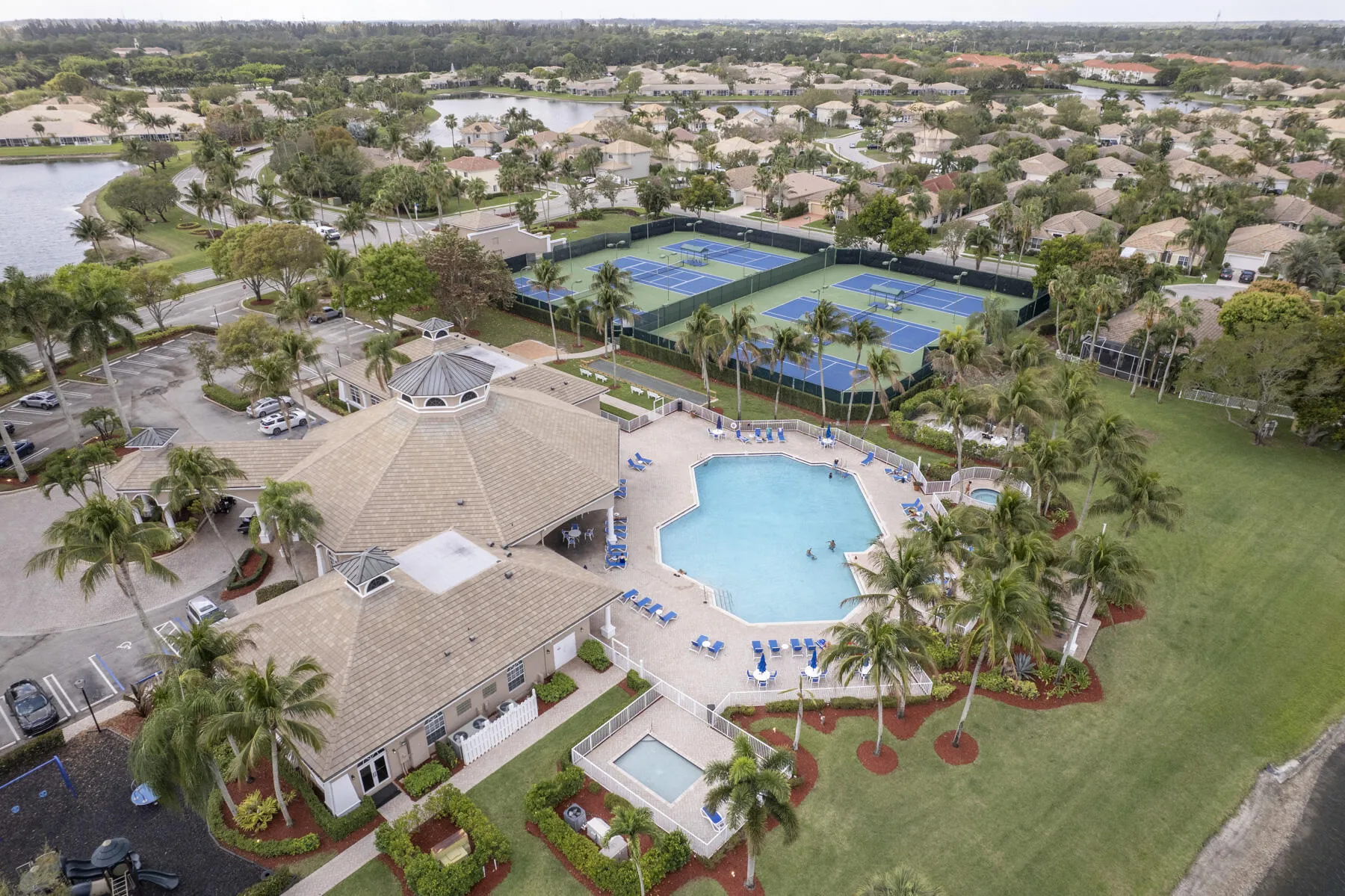 Clubhouse and amenities 2