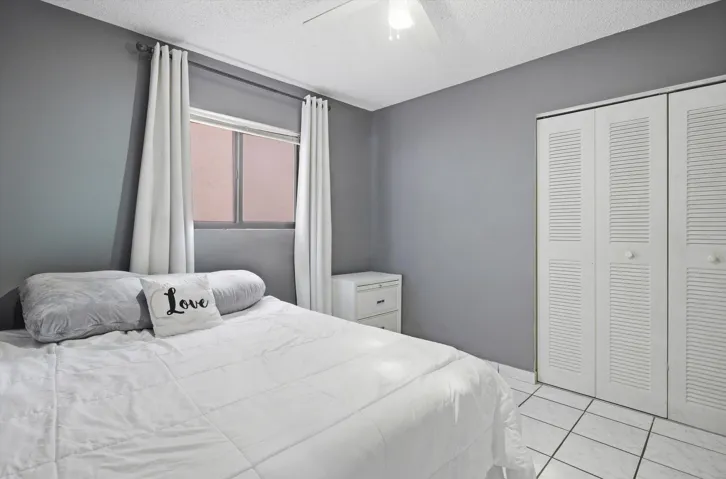 Step inside to bright, open living areas with abundant natural light, complemented by a practical kitchen and well-sized bedrooms.