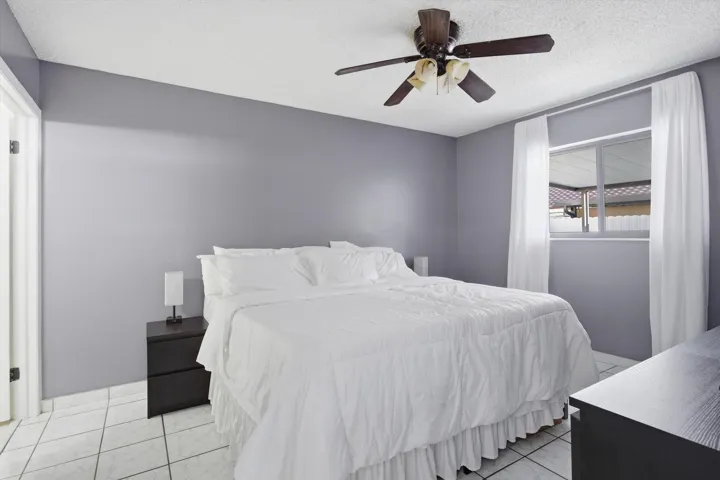 Step inside to bright, open living areas with abundant natural light, complemented by a practical kitchen and well-sized bedrooms.