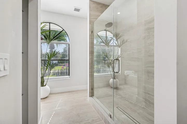 026-48HarbourDriveNorth-BoyntonBeach-FL-