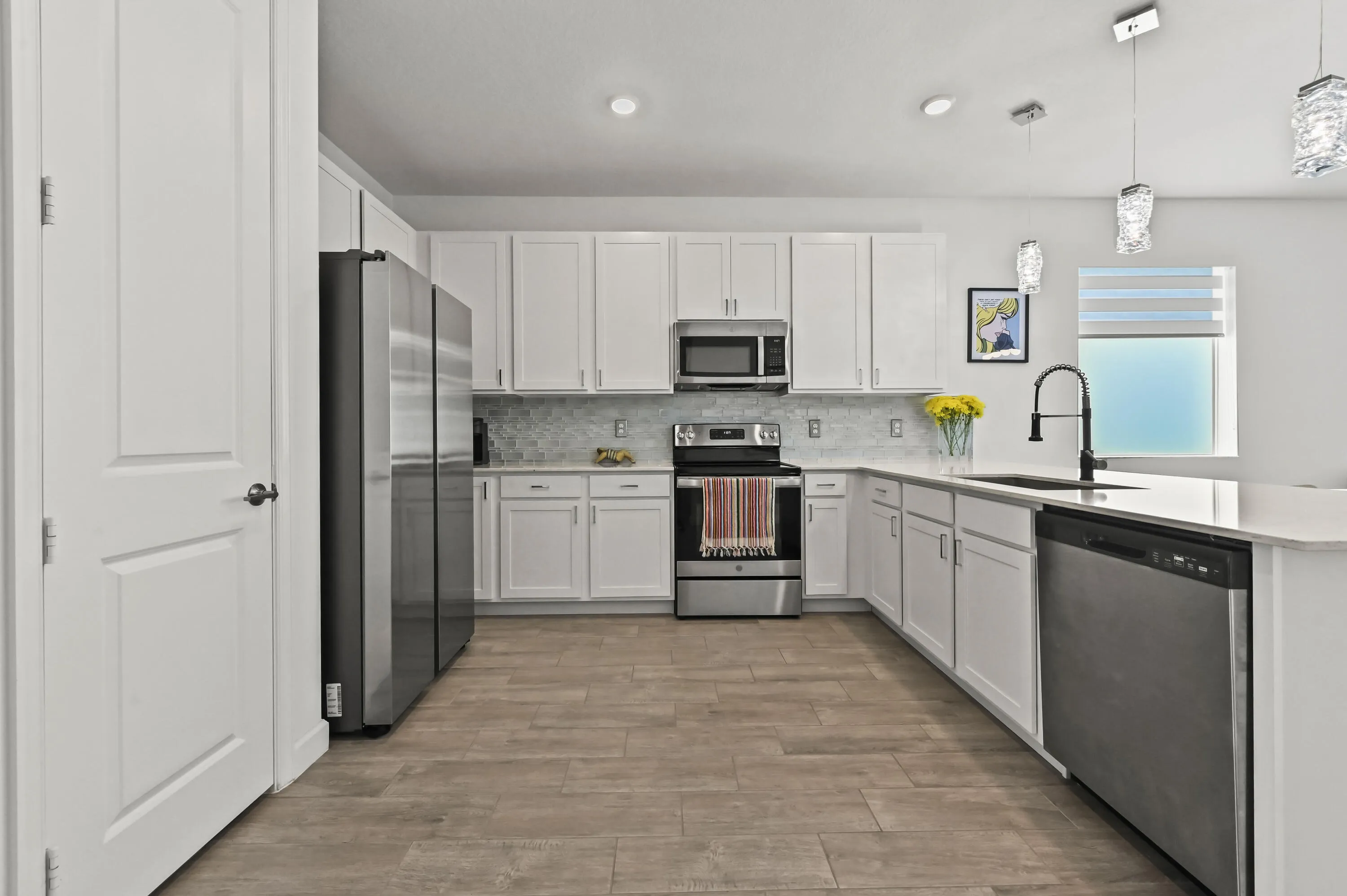 09 Kitchen 02