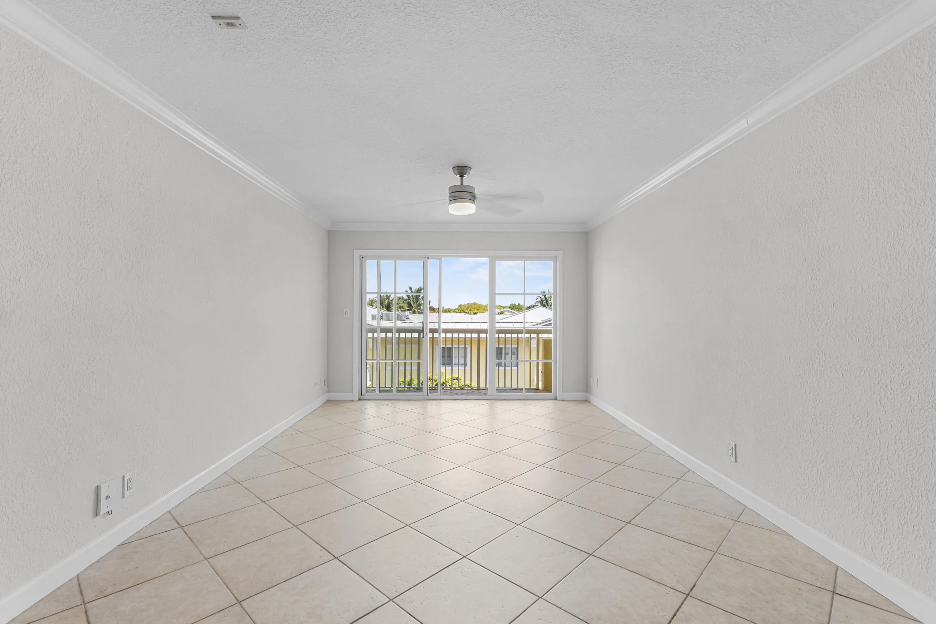 GF4A1189Pine Crest Village-by Pwayko