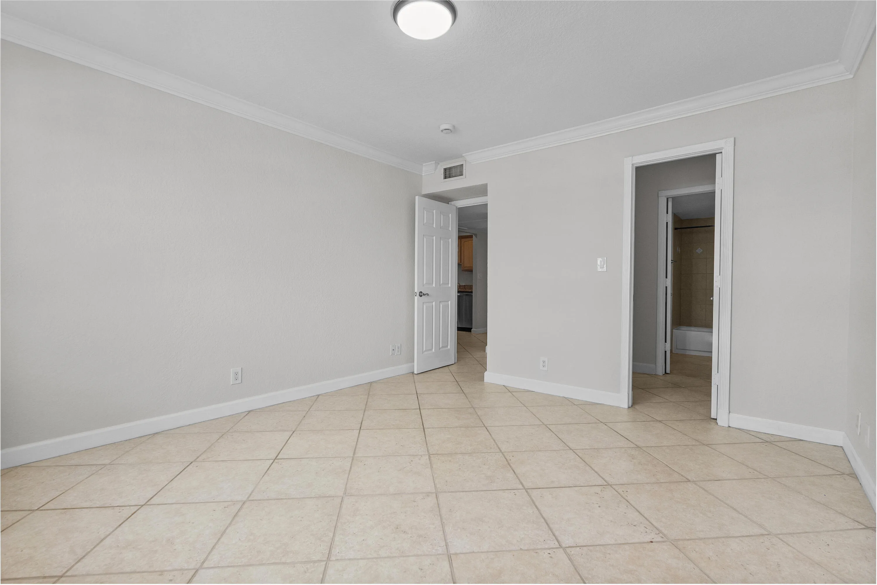 GF4A1138Pine Crest Village-by Pwayko