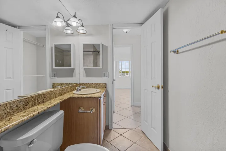 GF4A1147Pine Crest Village-by Pwayko