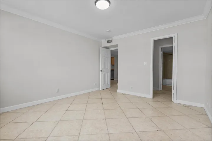 GF4A1138Pine Crest Village-by Pwayko