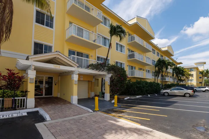 Pine Crest Village-1130by Pwayko
