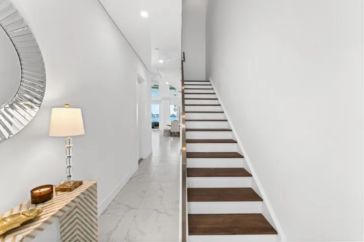 100 Water Club Ct N_Stairs