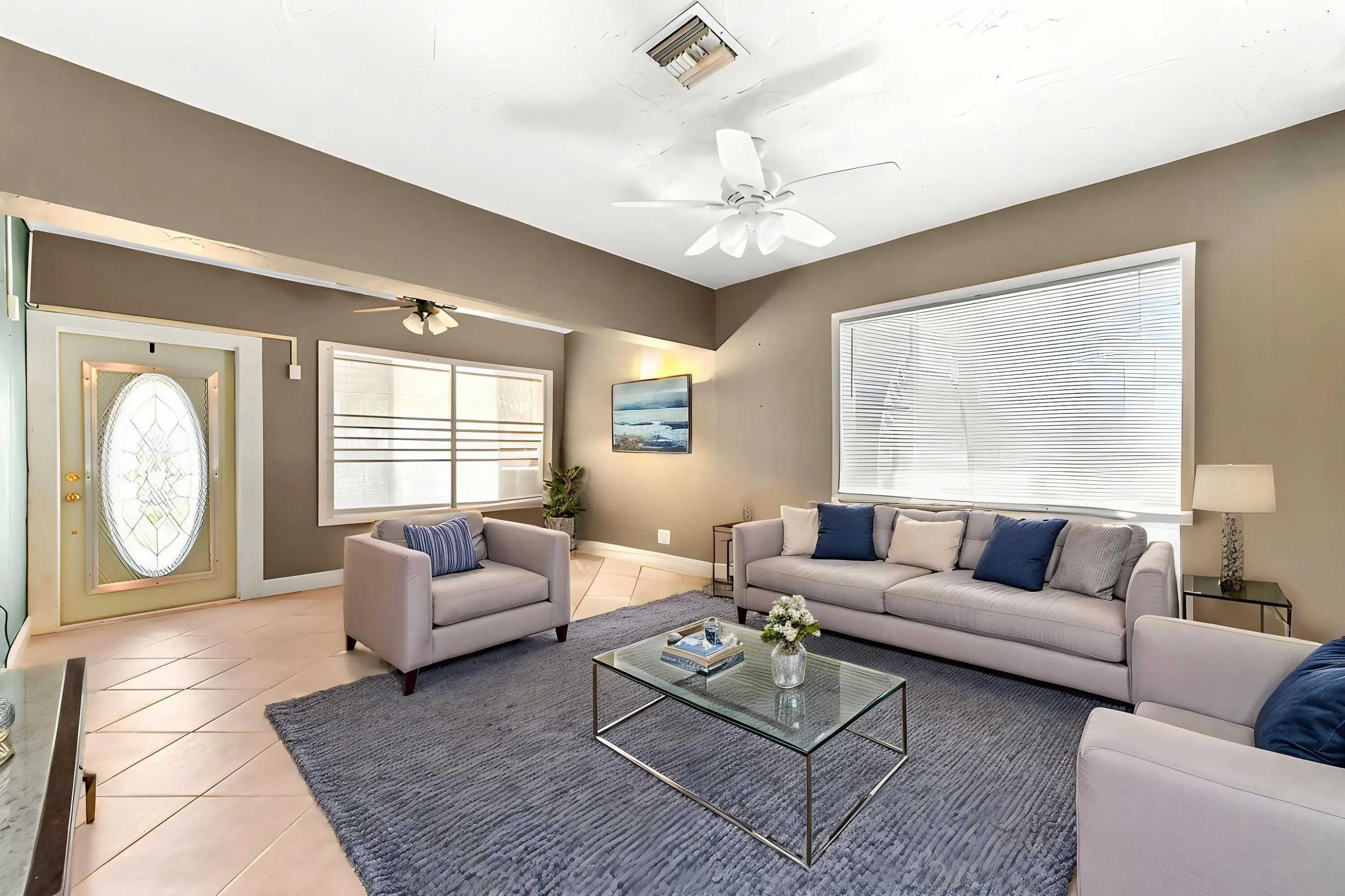 07-Living-room-03_VS