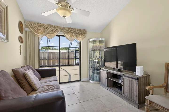 32-web-or-mls-BS1A9222