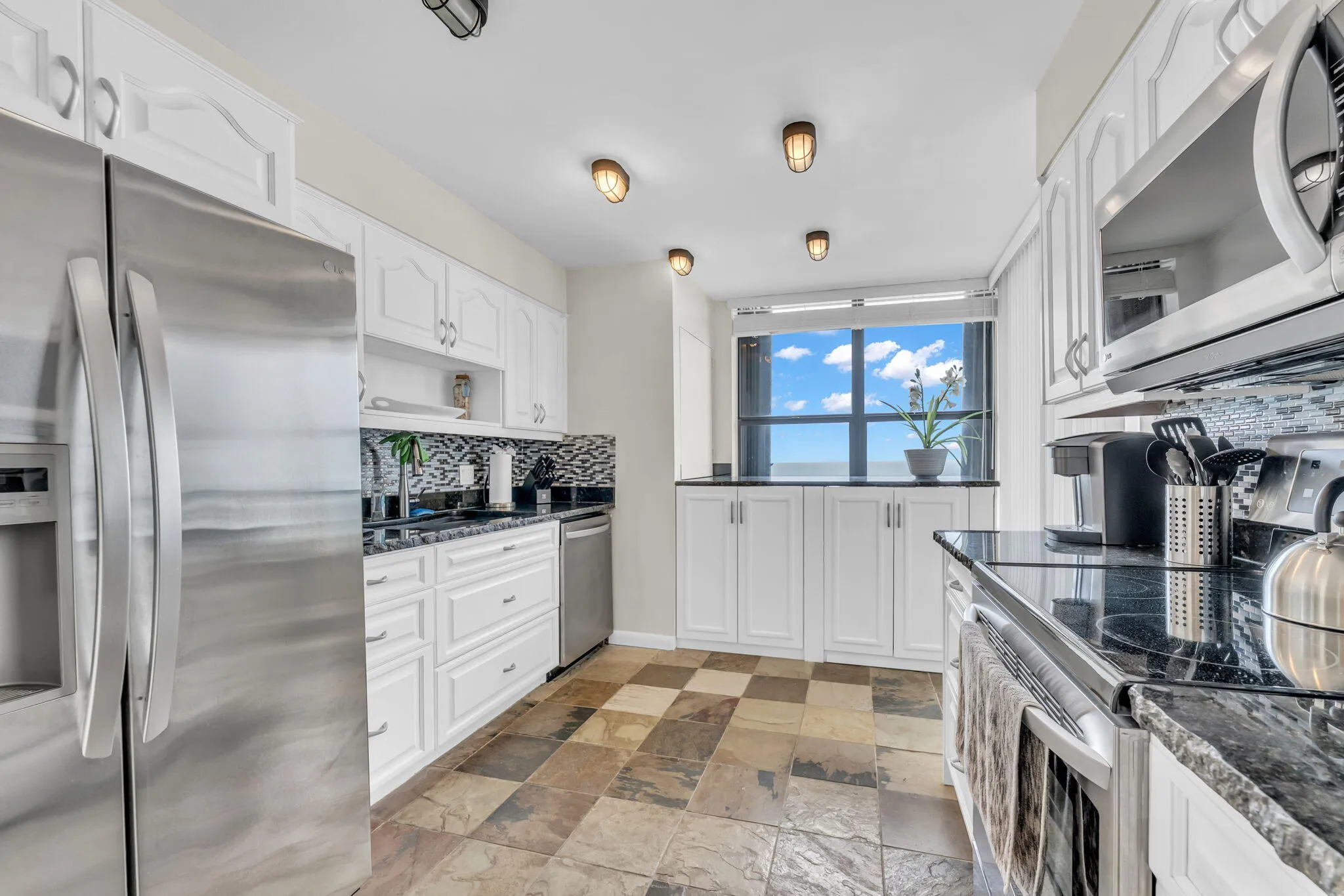 9-web-or-mls-DON08409