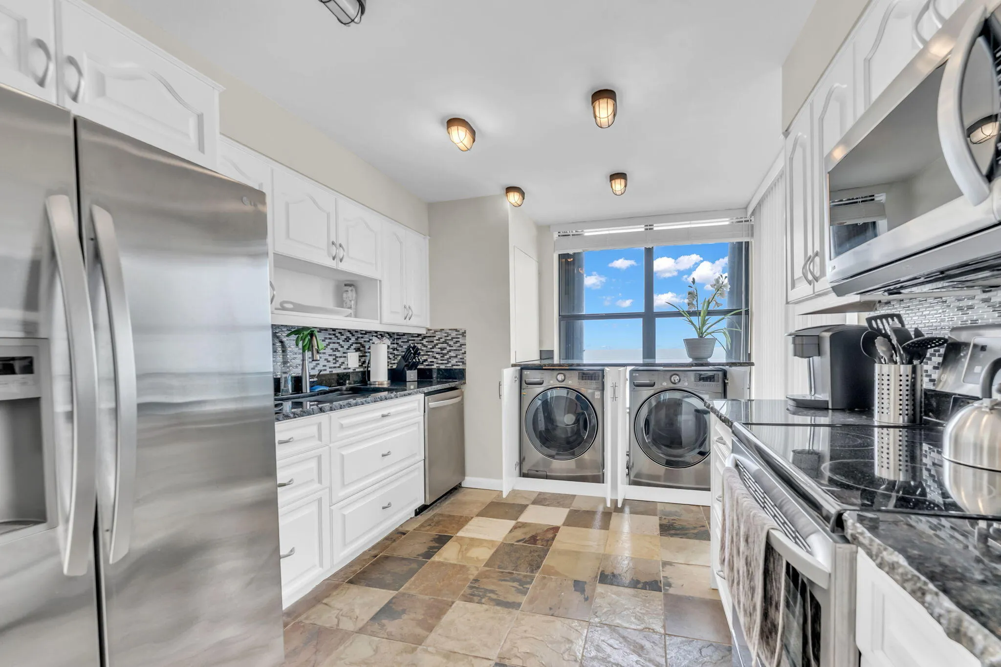 7-web-or-mls-DON08399