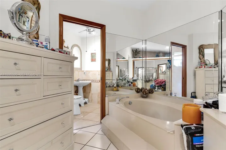 Principal Bathroom