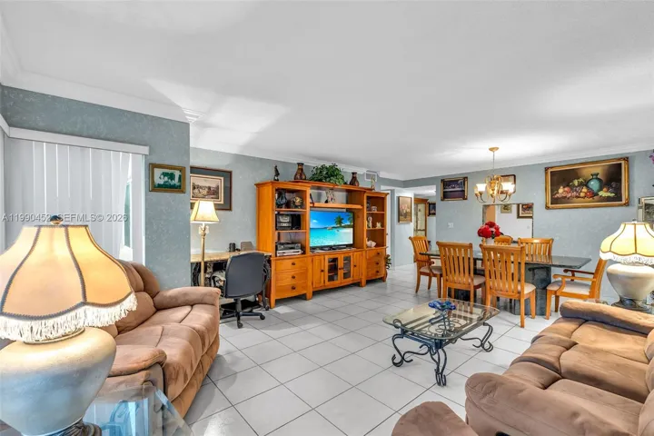 Living/Dining space