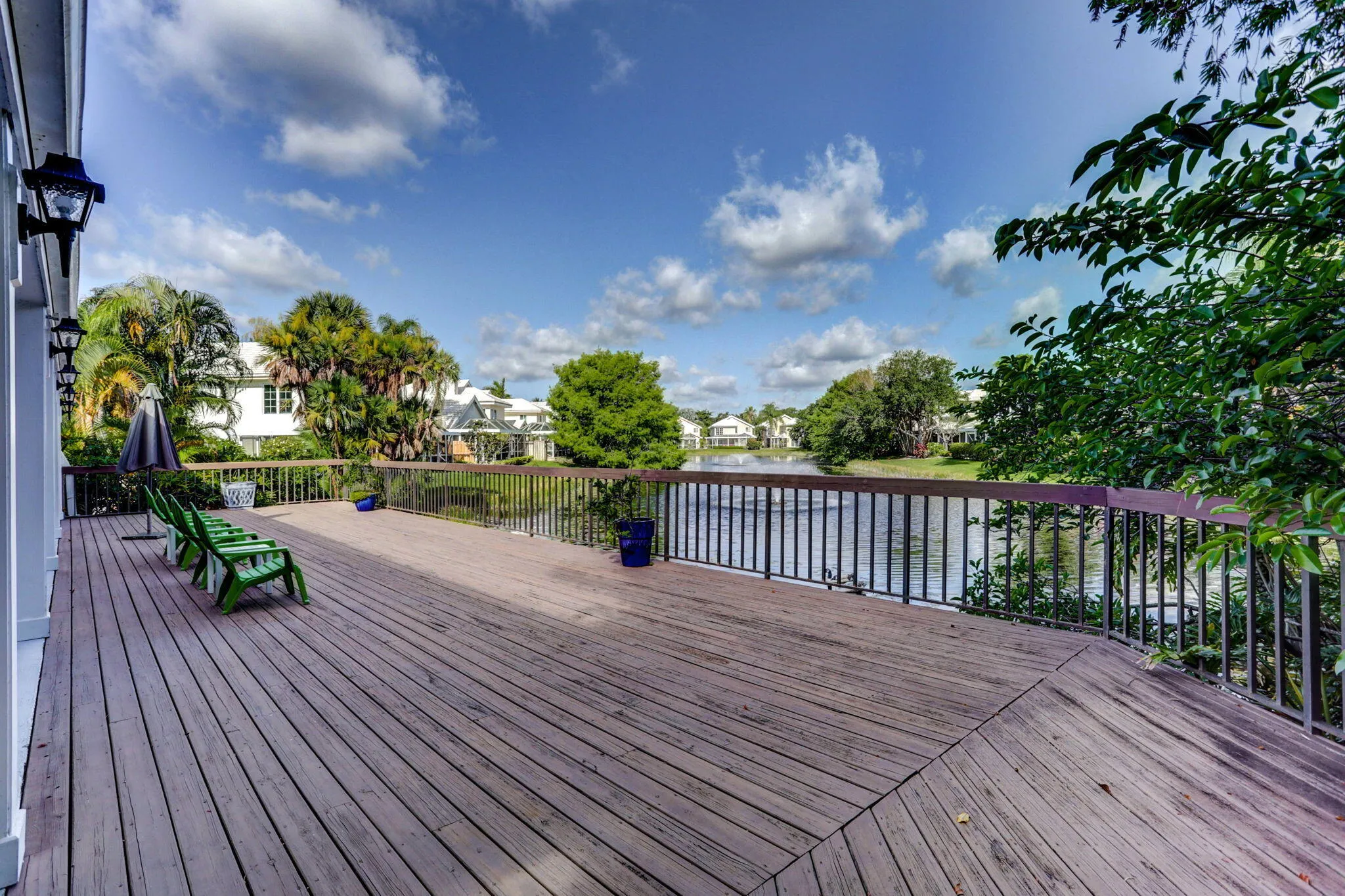 Clubhouse Deck