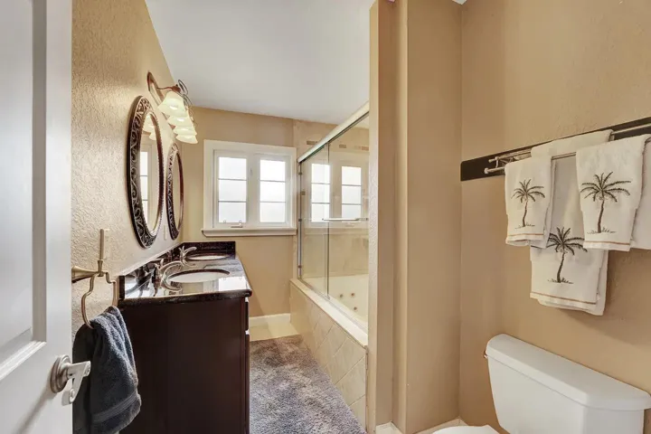Tub Combination