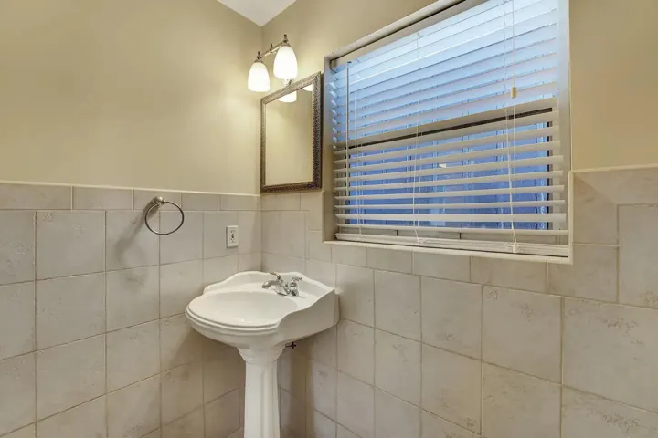 Cottage Bathroom