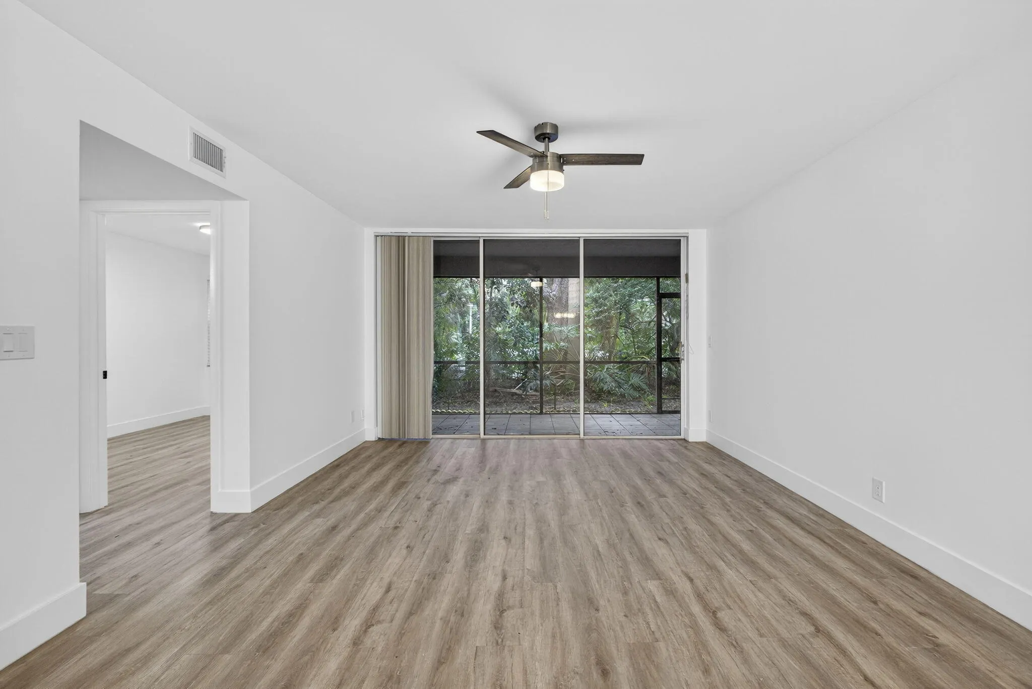 26-web-or-mls-BS1A3659