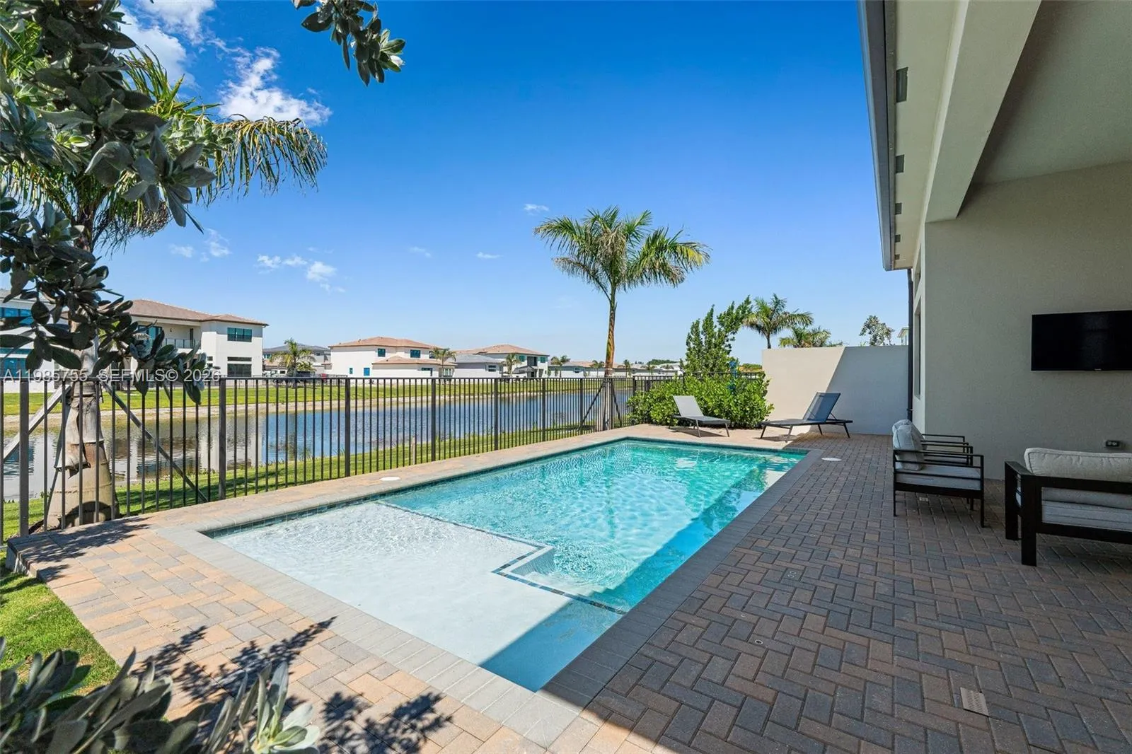 Property photo 37