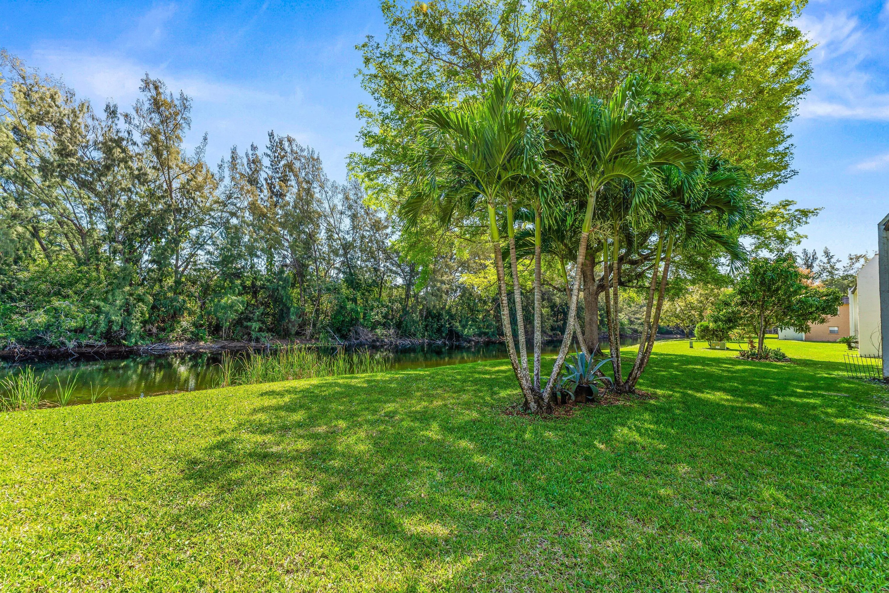 026-130LakeMerylDrive-228-WestPalmBeach-