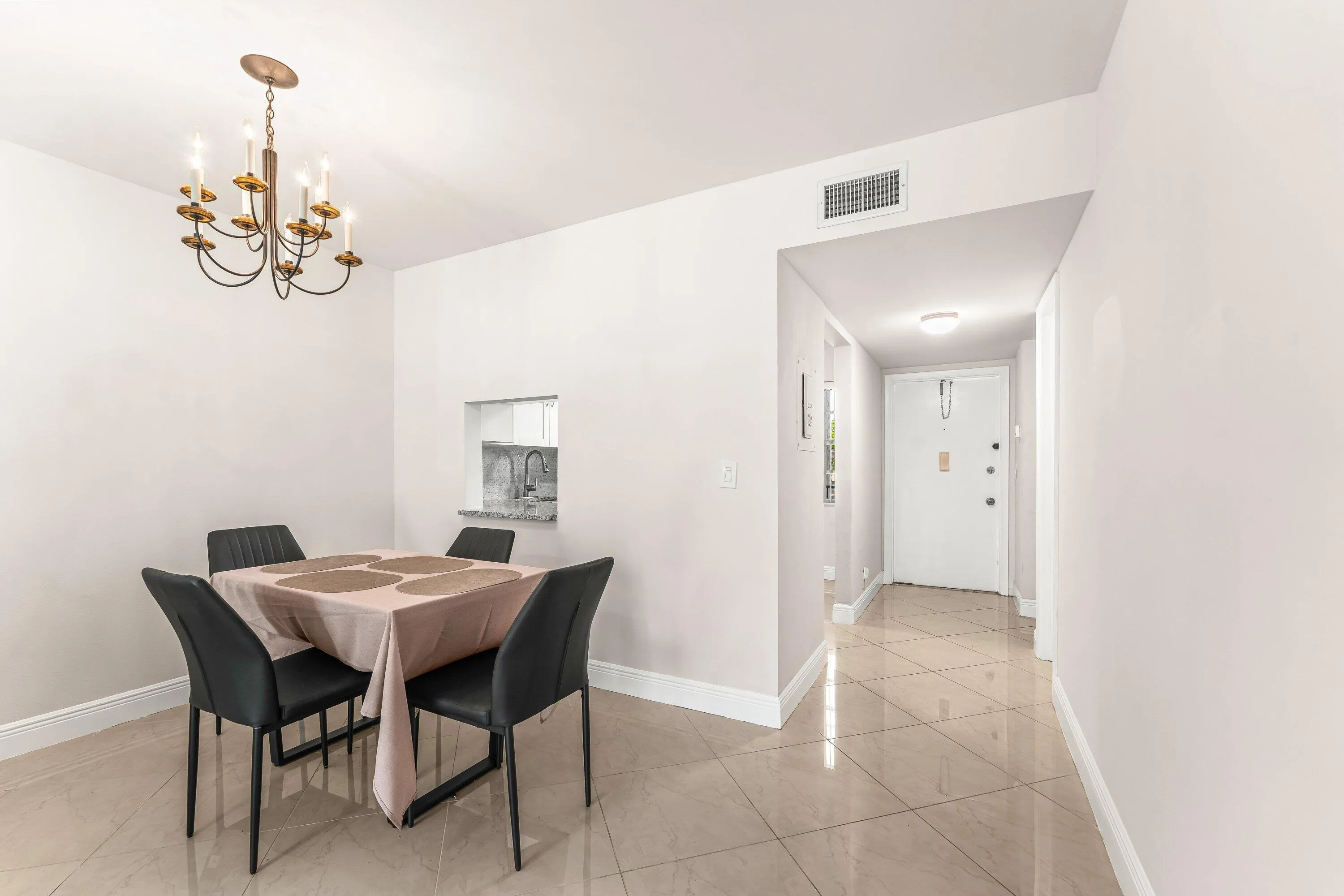 011-130LakeMerylDrive-228-WestPalmBeach-