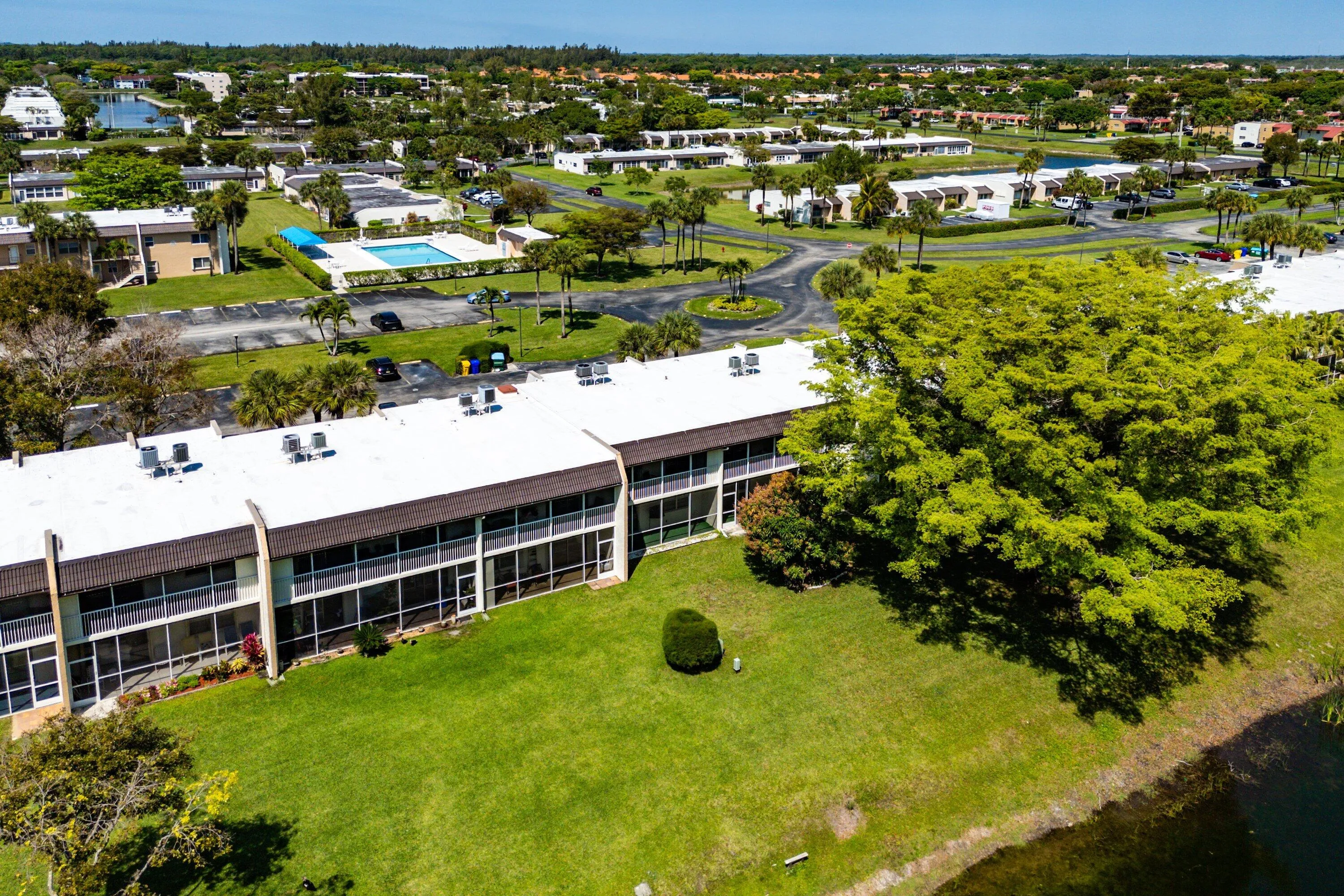 038-130LakeMerylDrive-228-WestPalmBeach-