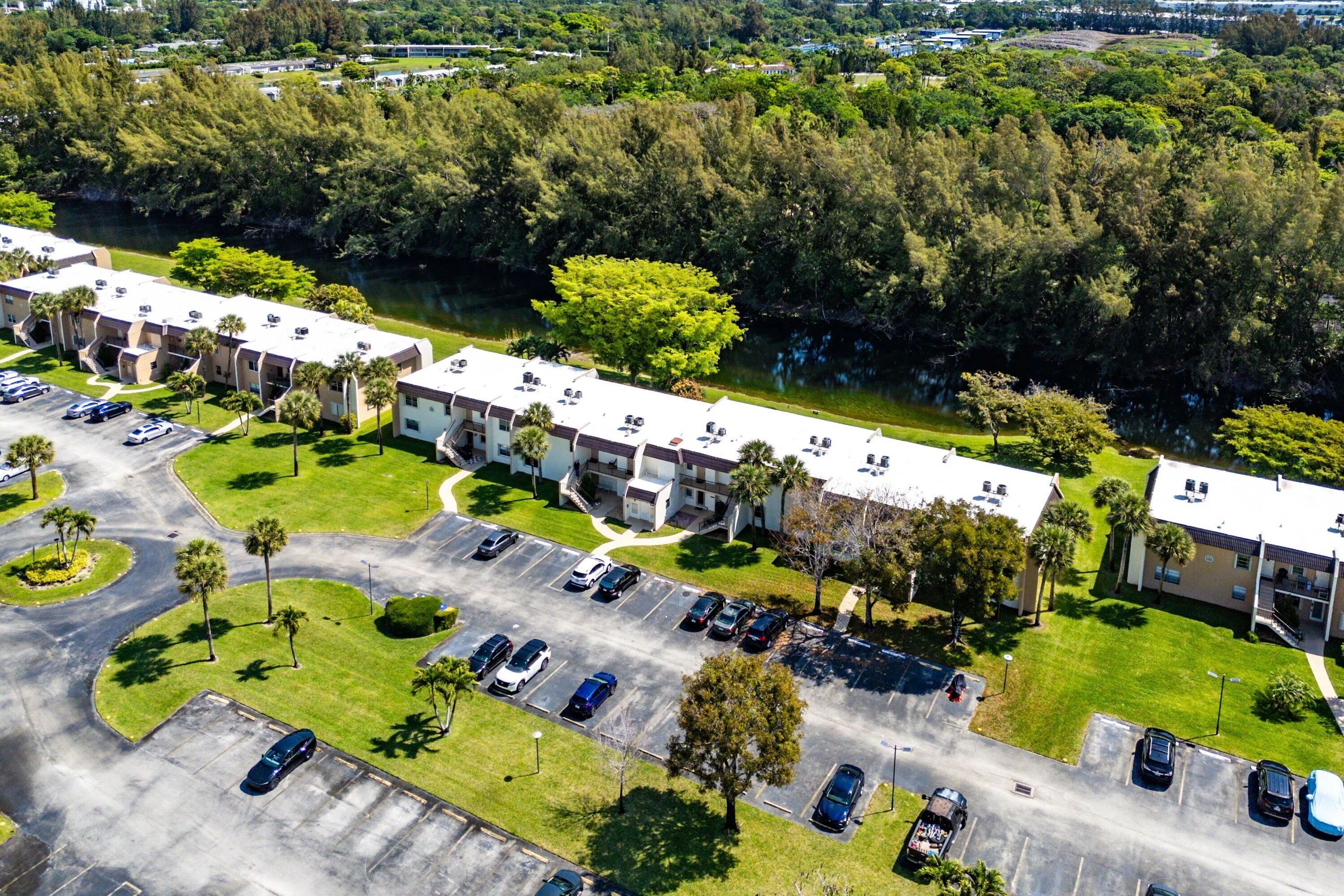 043-130LakeMerylDrive-228-WestPalmBeach-
