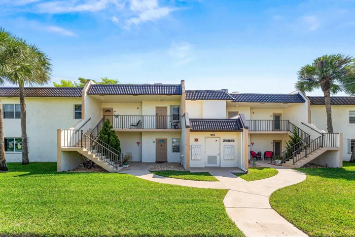 001-130LakeMerylDrive-228-WestPalmBeach-