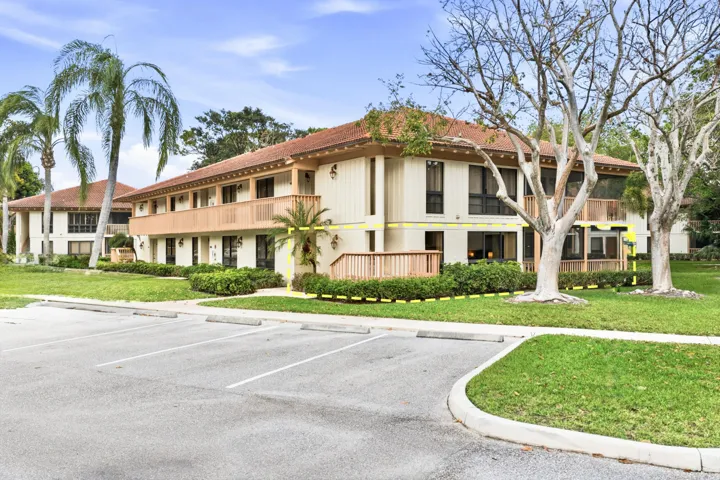 137 Brackenwood