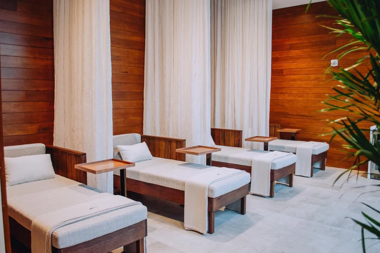 SPA AT ADMIRALS COVE