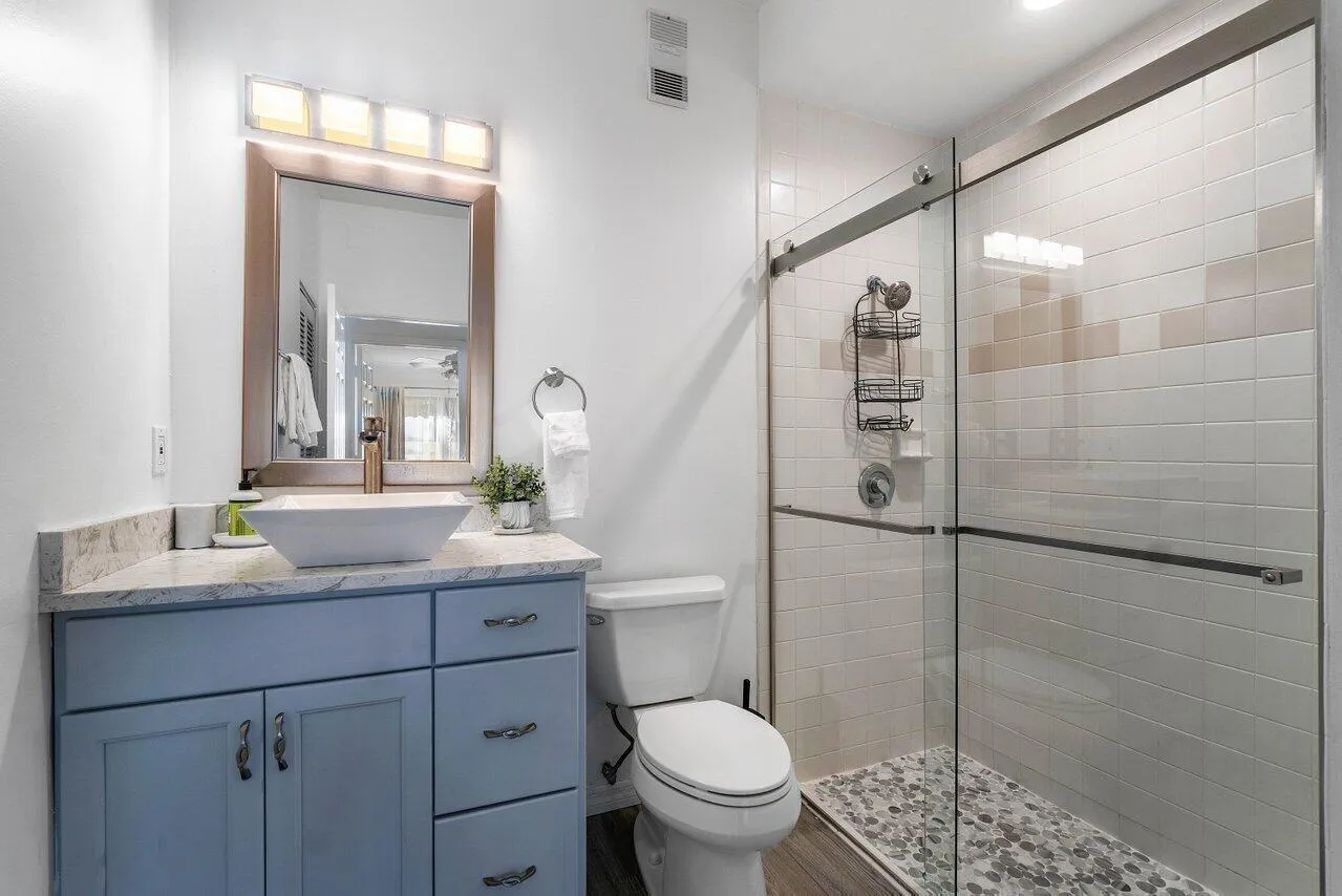 2nd Bed Bath