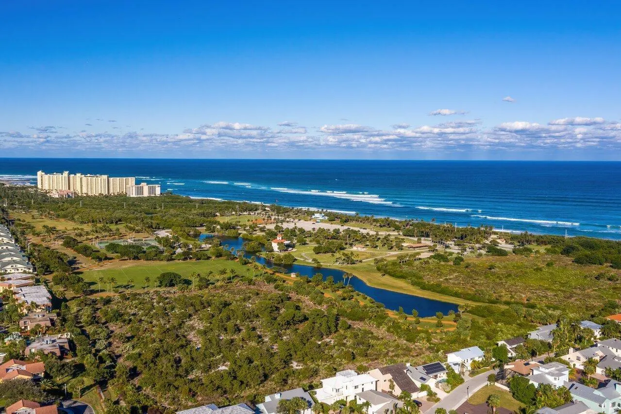 Walk Park to Ocean