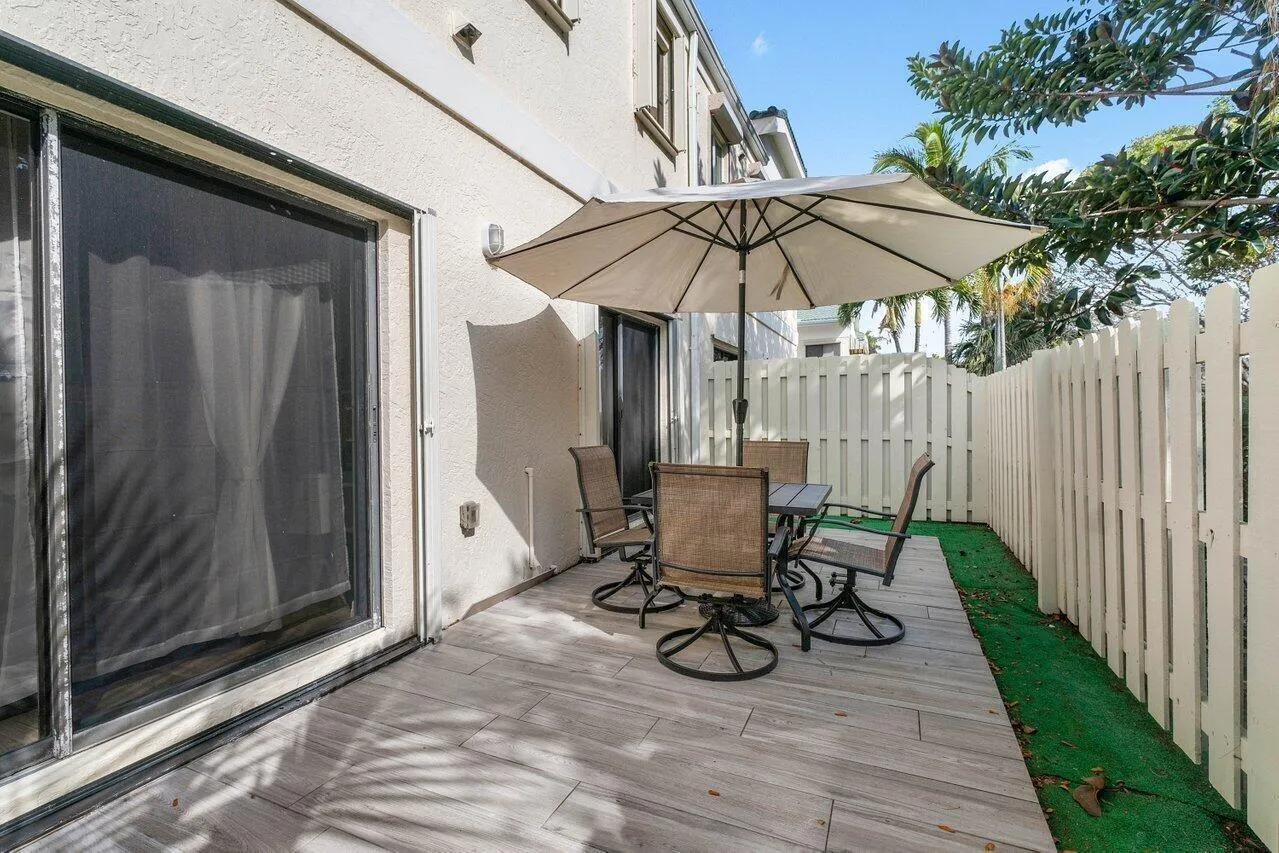 Patio off LR