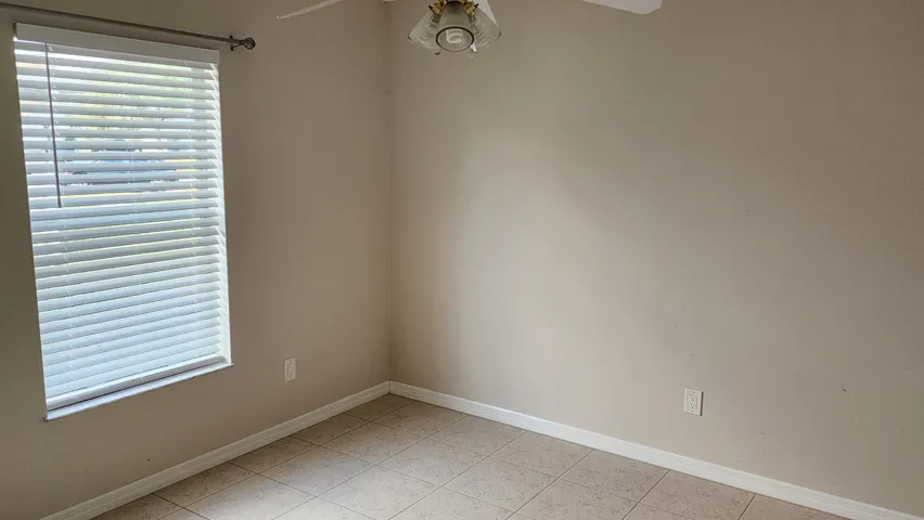 4220 SW Jarmer (8)