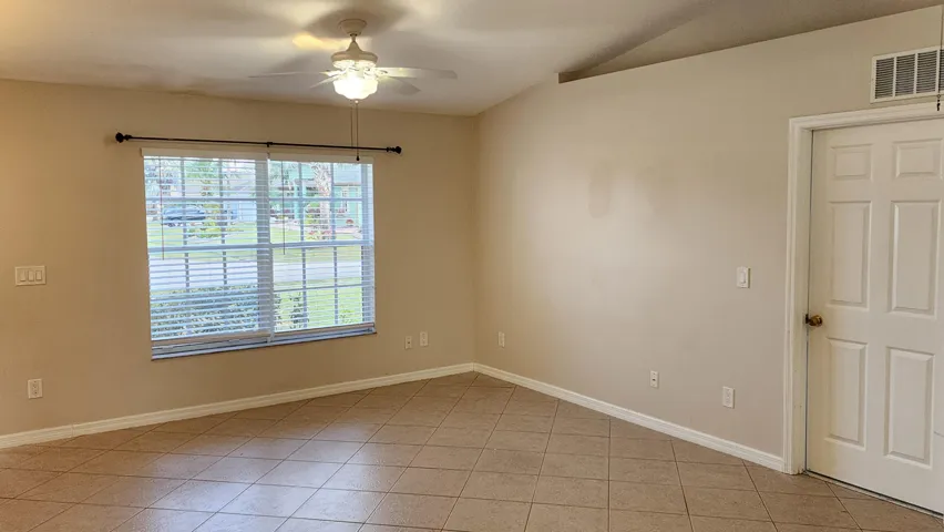 4220 SW Jarmer (1)