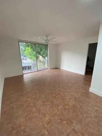 1740 nw n river - 1
