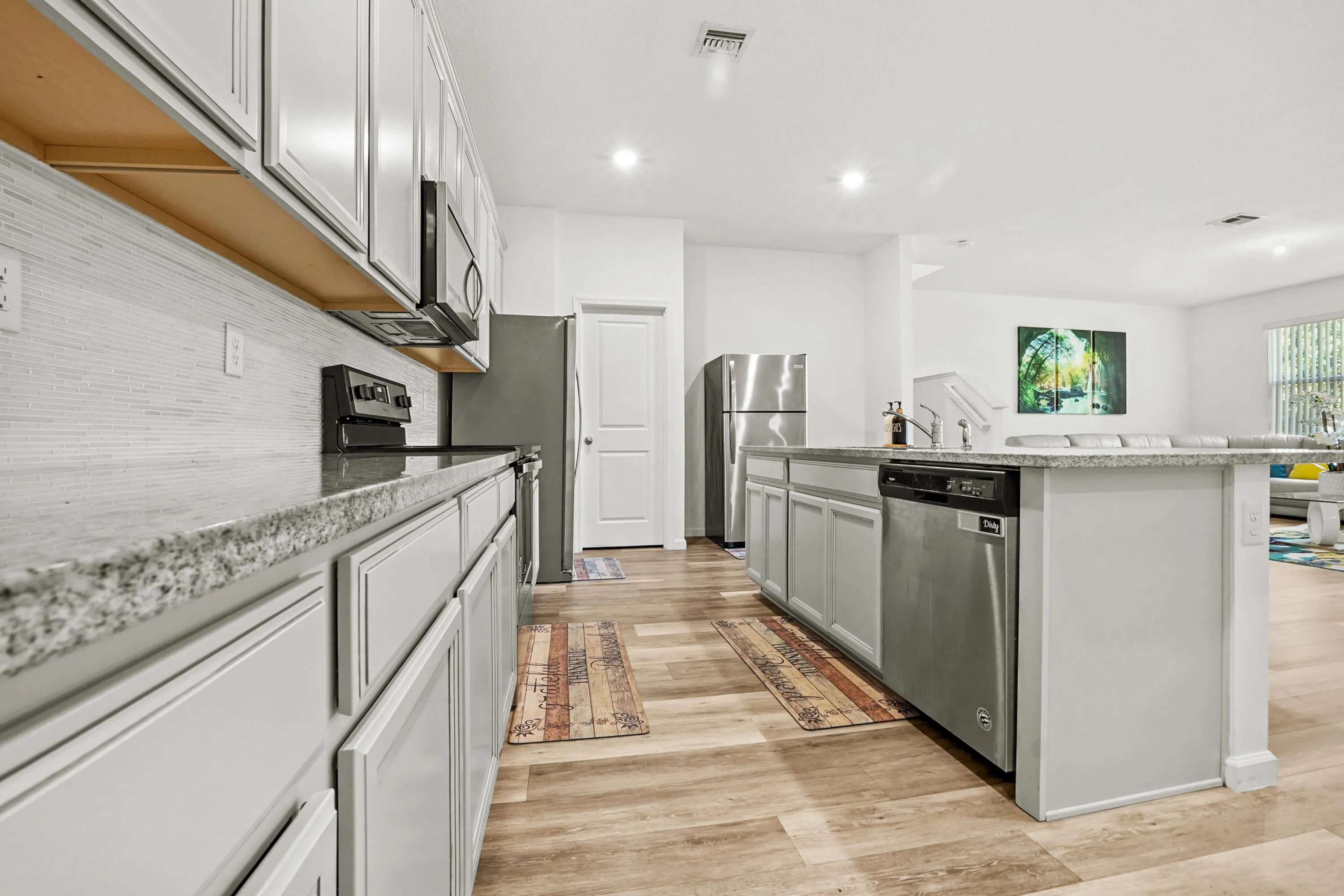 10 Kitchen 04