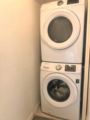 washer dryer stack