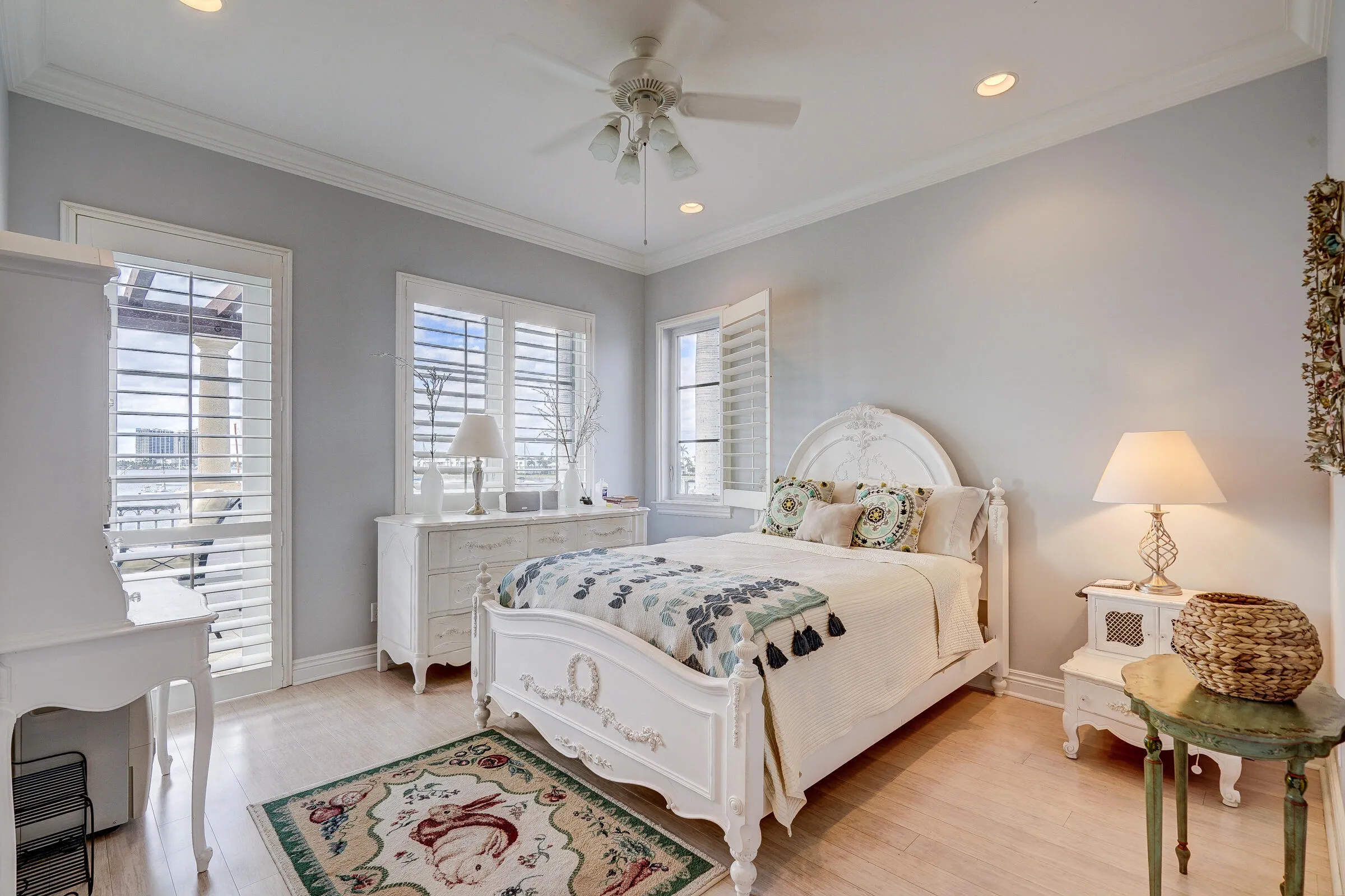 2775LakeDr-57